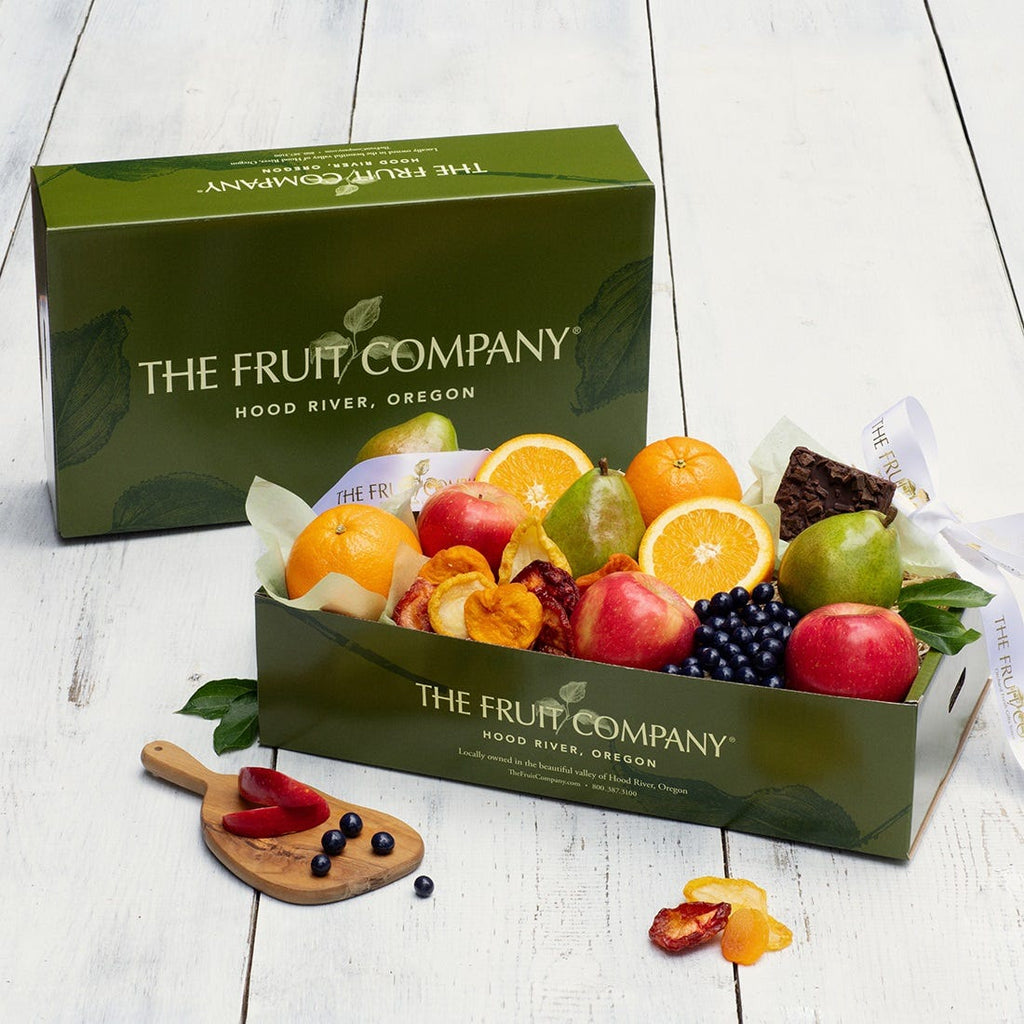 Kosher gift box packed with fresh fruits
